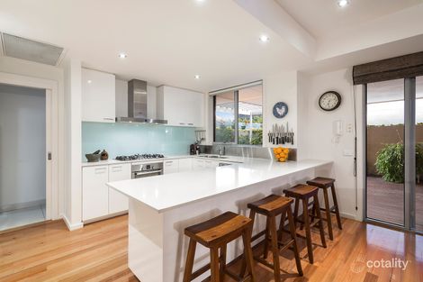 Property photo of 80 Holyrood Street Hampton VIC 3188