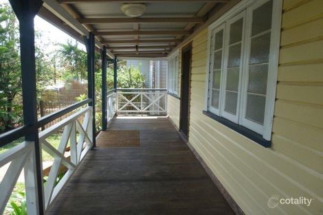 Property photo of 11 Nelson Street Bungalow QLD 4870