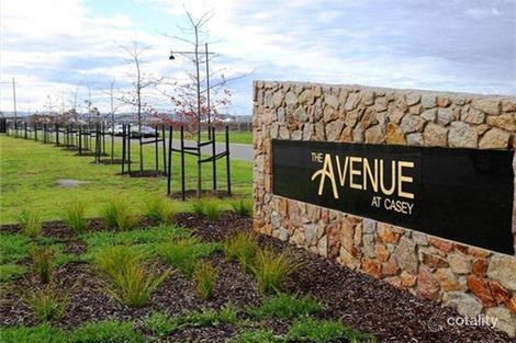 Property photo of 6 Chedword Road Cranbourne North VIC 3977