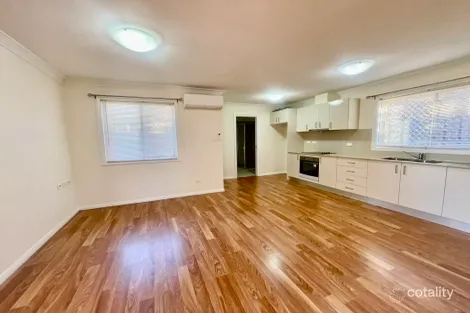 10 Clifton Pl, Cartwright, NSW 2168