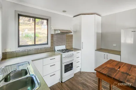 Property photo of 595 Cypress Drive Yarrawonga NSW 2850