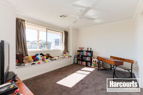 Property photo of 5 Walmac Close Tooradin VIC 3980