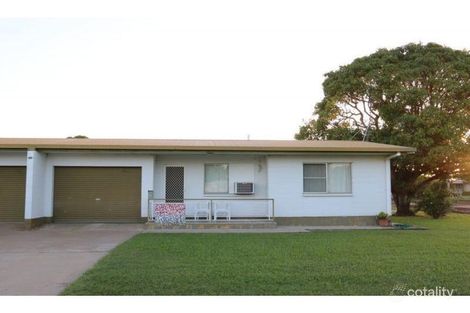 21 Fourth St, Home Hill, QLD 4806