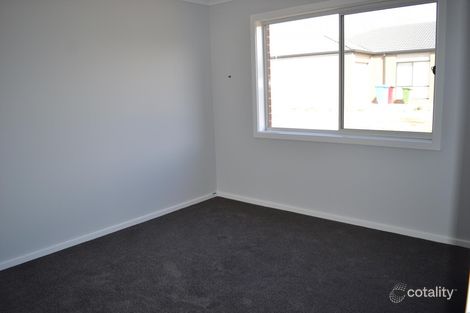 Property photo of 49 Castillo Avenue Clyde North VIC 3978