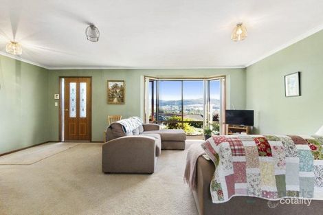 Property photo of 16 Village Drive Kingston TAS 7050