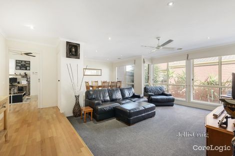 Property photo of 18 Wexford Court Narre Warren South VIC 3805