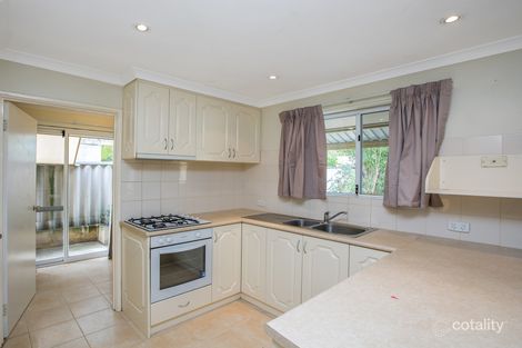 Property photo of 4 Holly Way Glen Iris WA 6230