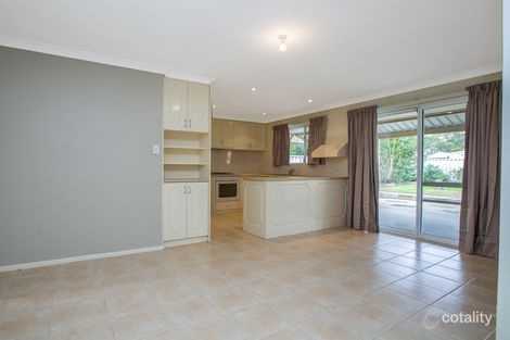 Property photo of 4 Holly Way Glen Iris WA 6230