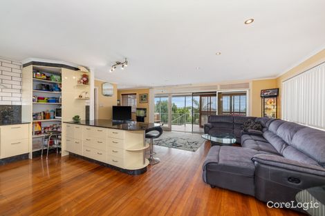 Property photo of 18 Dobbys Crescent Terranora NSW 2486