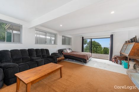 Property photo of 18 Dobbys Crescent Terranora NSW 2486