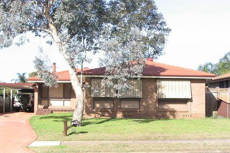 20 Triten Ave, Greenfield Park, NSW 2176