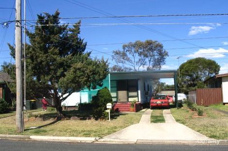 18 Tarawa Rd, Lethbridge Park, NSW 2770