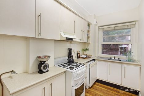 Property photo of 22/6-8 Ithaca Road Elizabeth Bay NSW 2011