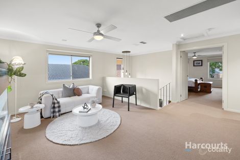 Property photo of 42 Lawson Way Caroline Springs VIC 3023