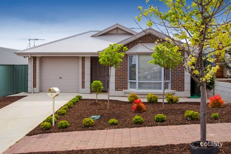 Property photo of 4 Bradbury Court Hallett Cove SA 5158