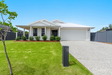 Property photo of 13 Ffloyd Court Yamba NSW 2464