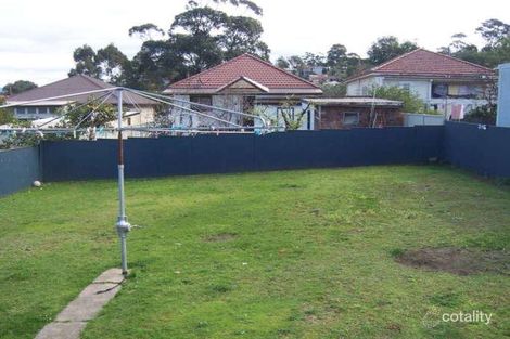 Property photo of 10 John Street Mount Saint Thomas NSW 2500