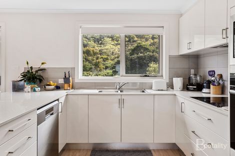 Property photo of 1/10 Roxy Place Mornington TAS 7018