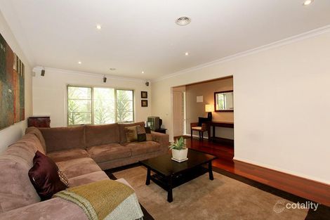 Property photo of 32 Mulsanne Way Donvale VIC 3111