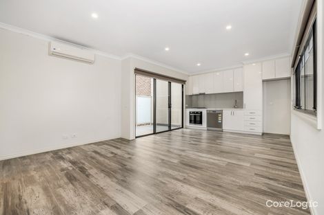 Property photo of 2/15 Stamford Crescent Rowville VIC 3178