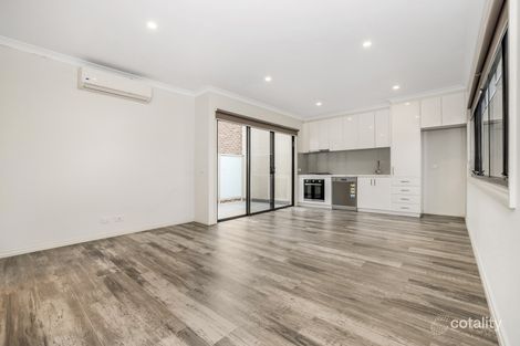 Property photo of 2/15 Stamford Crescent Rowville VIC 3178