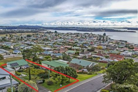 Property photo of 149 Oxford Street Beauty Point TAS 7270