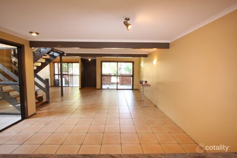 38 Barrett St, Robertson, QLD 4109