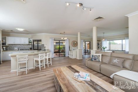 Property photo of 152 Oceanside Promenade Mullaloo WA 6027