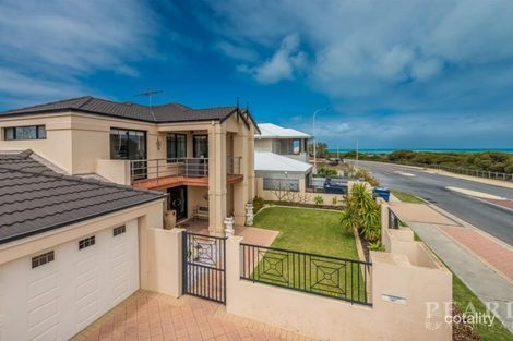 Property photo of 152 Oceanside Promenade Mullaloo WA 6027