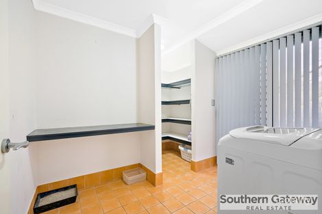 Property photo of 30 Mosedale Loop Waikiki WA 6169