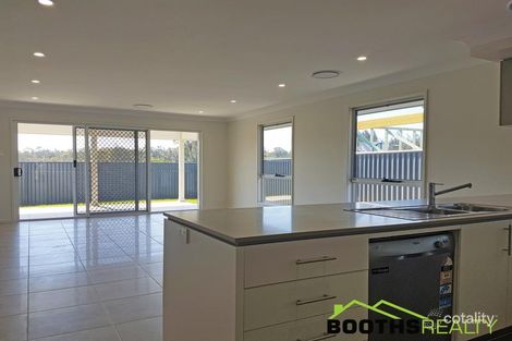 Property photo of 15 Jasper Avenue Hamlyn Terrace NSW 2259