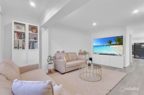 Property photo of 1/5 Macdonald Avenue Lurnea NSW 2170