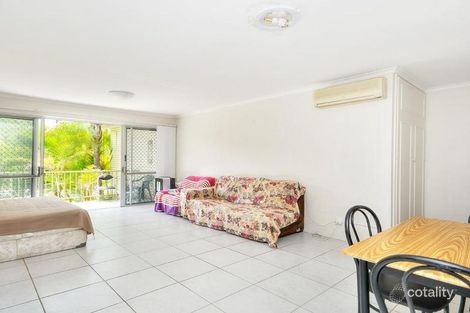 Property photo of 4/25 Genoa Street Surfers Paradise QLD 4217