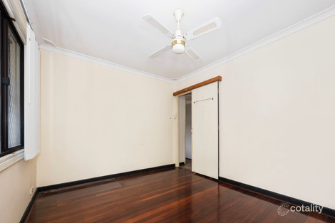 Property photo of 9 Rochford Way Girrawheen WA 6064