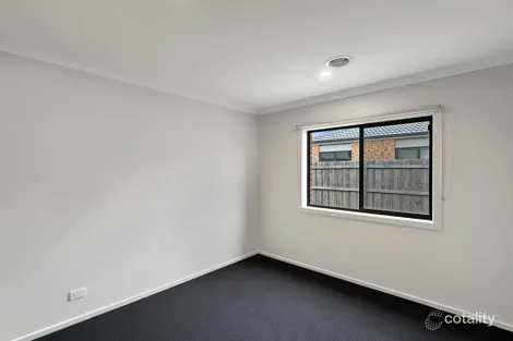 Property photo of 26 Foxtail Circuit Wallan VIC 3756