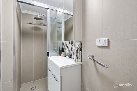 Property photo of 2/62 Longfellow Street Norman Park QLD 4170