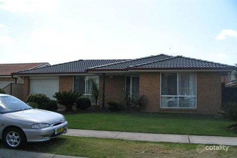 8 Gunnedah Rd, Hoxton Park, NSW 2171
