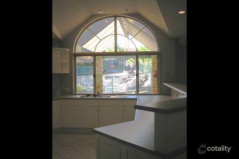 Property photo of 9 Santolina Place Sinnamon Park QLD 4073