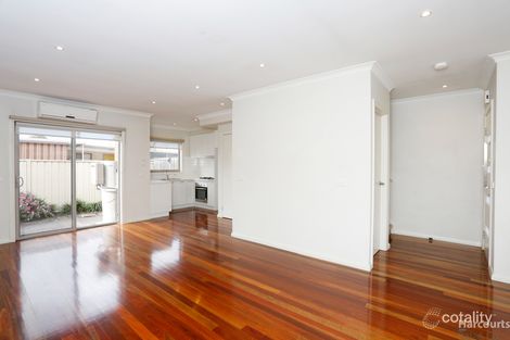 Property photo of 2/13 Cedar Street Thomastown VIC 3074