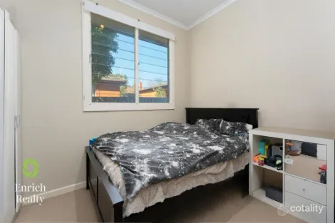 Property photo of 25 Vale Street Moe VIC 3825