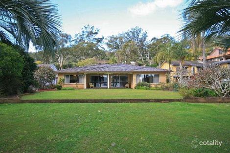 Property photo of 283 Avoca Drive Green Point NSW 2251