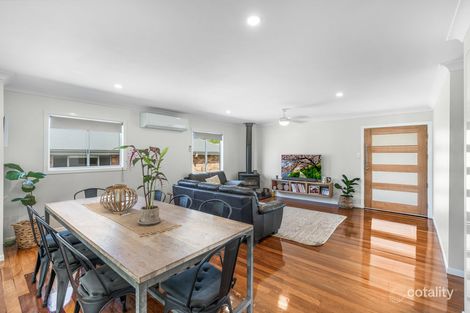 Property photo of 5 Samantha Street Wynnum West QLD 4178