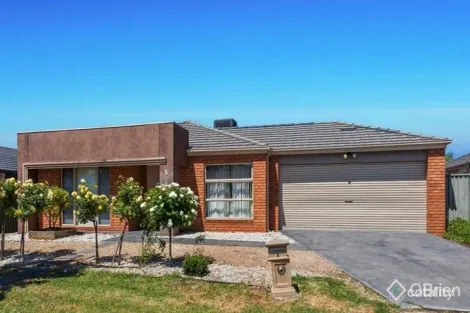 5 Amron Cl, Deer Park, VIC 3023