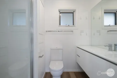 Property photo of 404 Simpson Street Buninyong VIC 3357