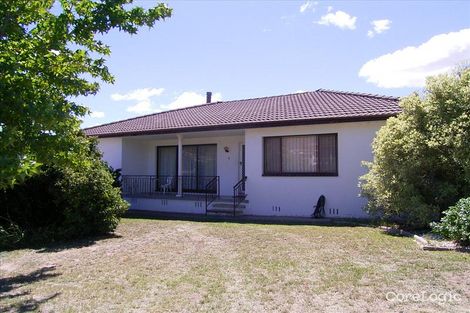 Property photo of 7 Throsby Close Karabar NSW 2620