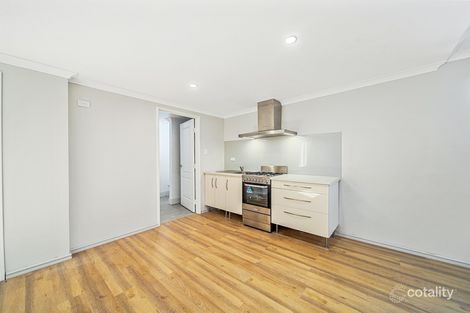Property photo of 17 Shillington Way Thornlie WA 6108
