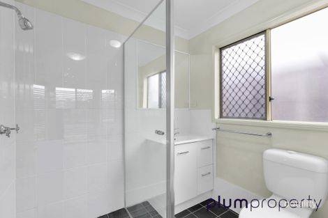 Property photo of 6 Volterra Place Moggill QLD 4070