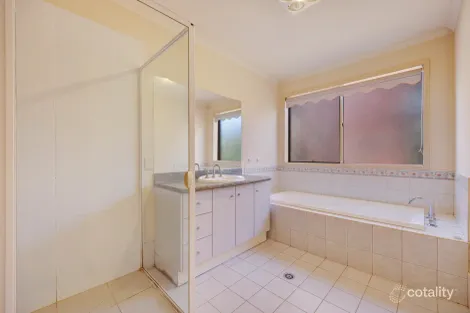 Property photo of 38 Pia Drive Rowville VIC 3178