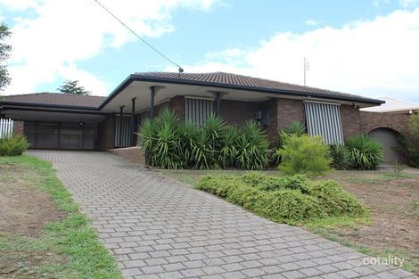 8 Clee Cres, Strathdale, VIC 3550