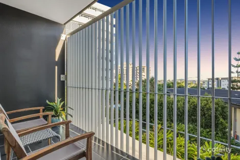 Property photo of 73/89 Lambert Street Kangaroo Point QLD 4169